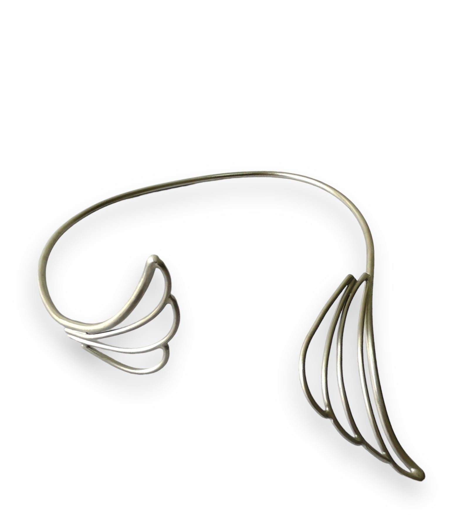 flight-wings-necklace-chillout-accessories